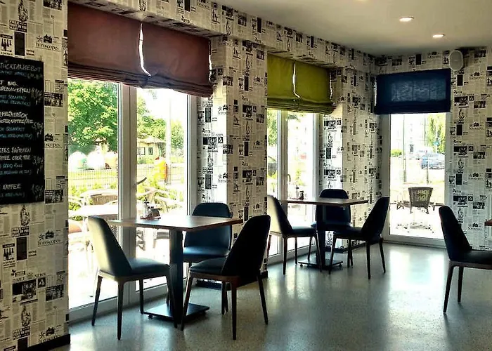 酒店 Berlin-adlershof 3*