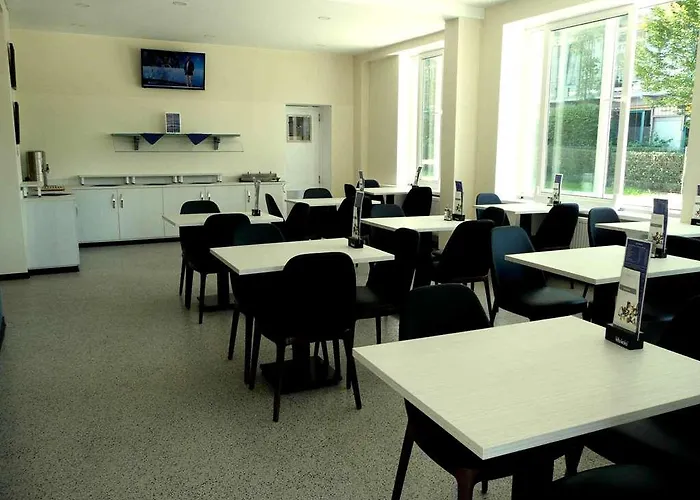 Berlin-adlershof 3* Berlín